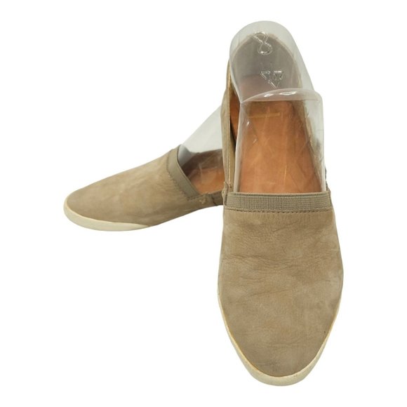Frye Melanie Womens Slip On Sneaker Size 7.5 Nubuck Leather Taupe Gray Shoes - Picture 1 of 12